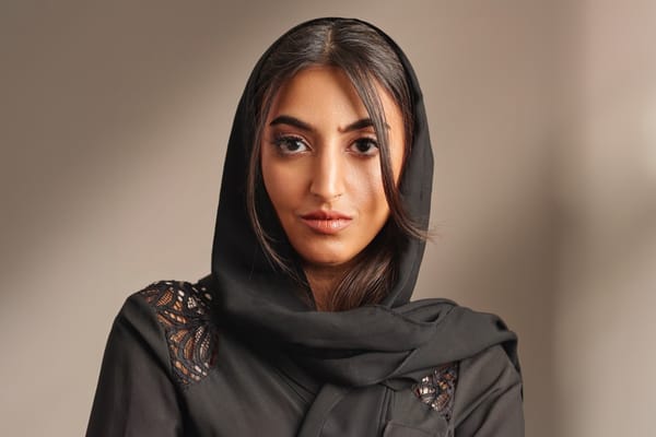 Turning Challenges into Triumphs: Lessons from Emon Shakoor for Young Saudi Women Founders.